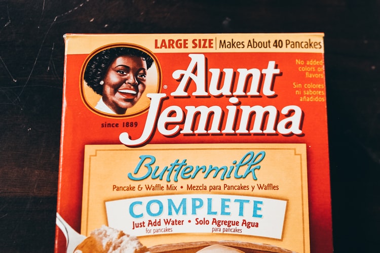 アメリカの超有名パンケーキミックス商品の顔 黒人おばさんの笑顔が６月以降消える 連載jp