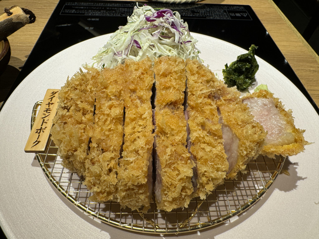 超希少ブランドとんかつを土鍋ご飯で食べる新宿のトンカツ屋『Katsu