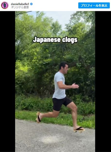 日本の下駄とか様々な履物でひたすら走る動画 「相当転んだでしょ？」「撮影終わるまでに足首骨折しそう」