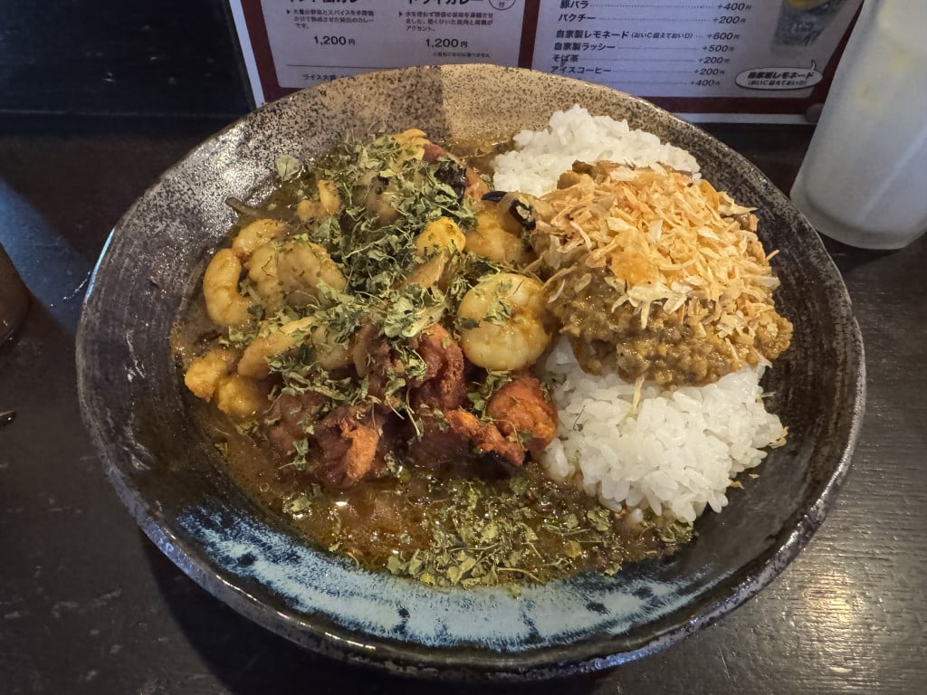 【極秘】食べログ「カレー百名店」に選ばれた超人気カレー屋カレーノトリコに隠されし秘密