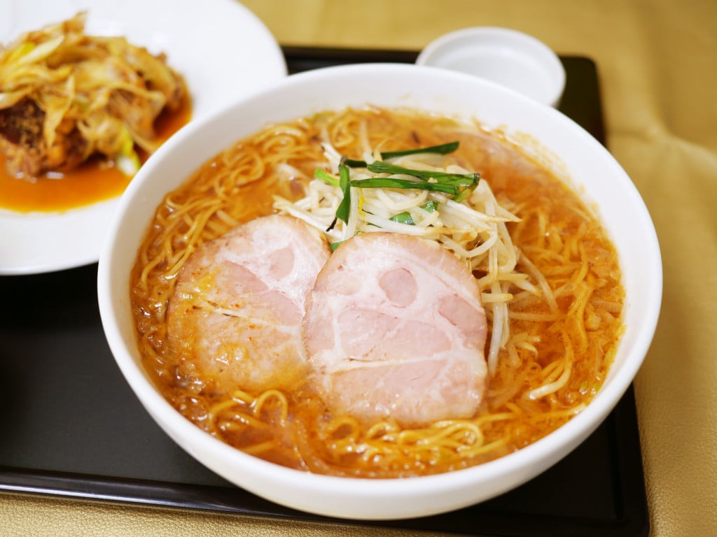 【感動】デニーズの飯田商店店主監修・味噌ラーメンが超キャパい件→ 店主「ラーメン屋さんに食べてほしい」