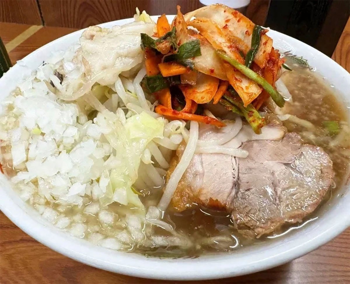 【超グルメ】ラーメン二郎亀戸店が愛されまくっている件 / 漫画家・声優・クリエイターの聖地と化す