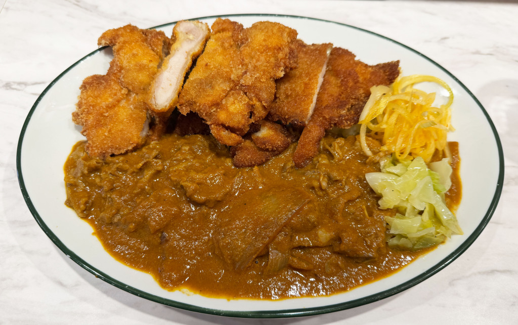 吉野家のカレー屋「もう～とりこ しあわせのビーフカレー」で食べた結果 / ライスの代わりにじゃがいも