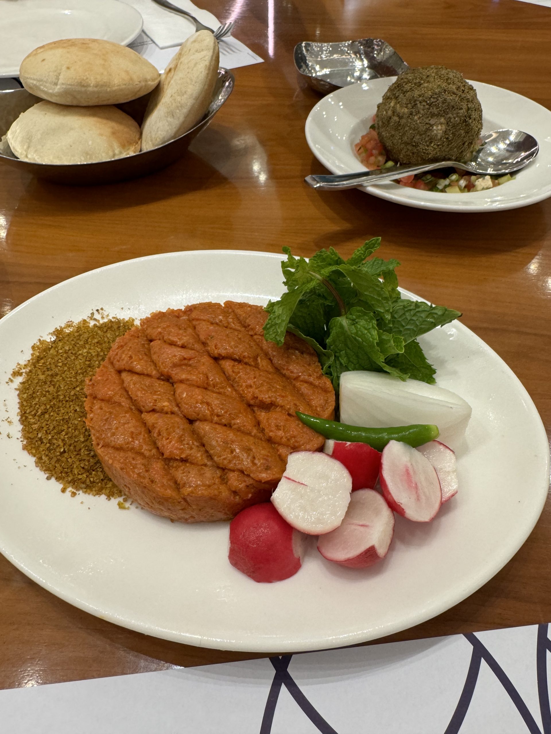 【ドバイで絶対外さない本格レバノン料理レストラン】Al Safadi(アルサファディ)絶品＆珍味メニューを紹介