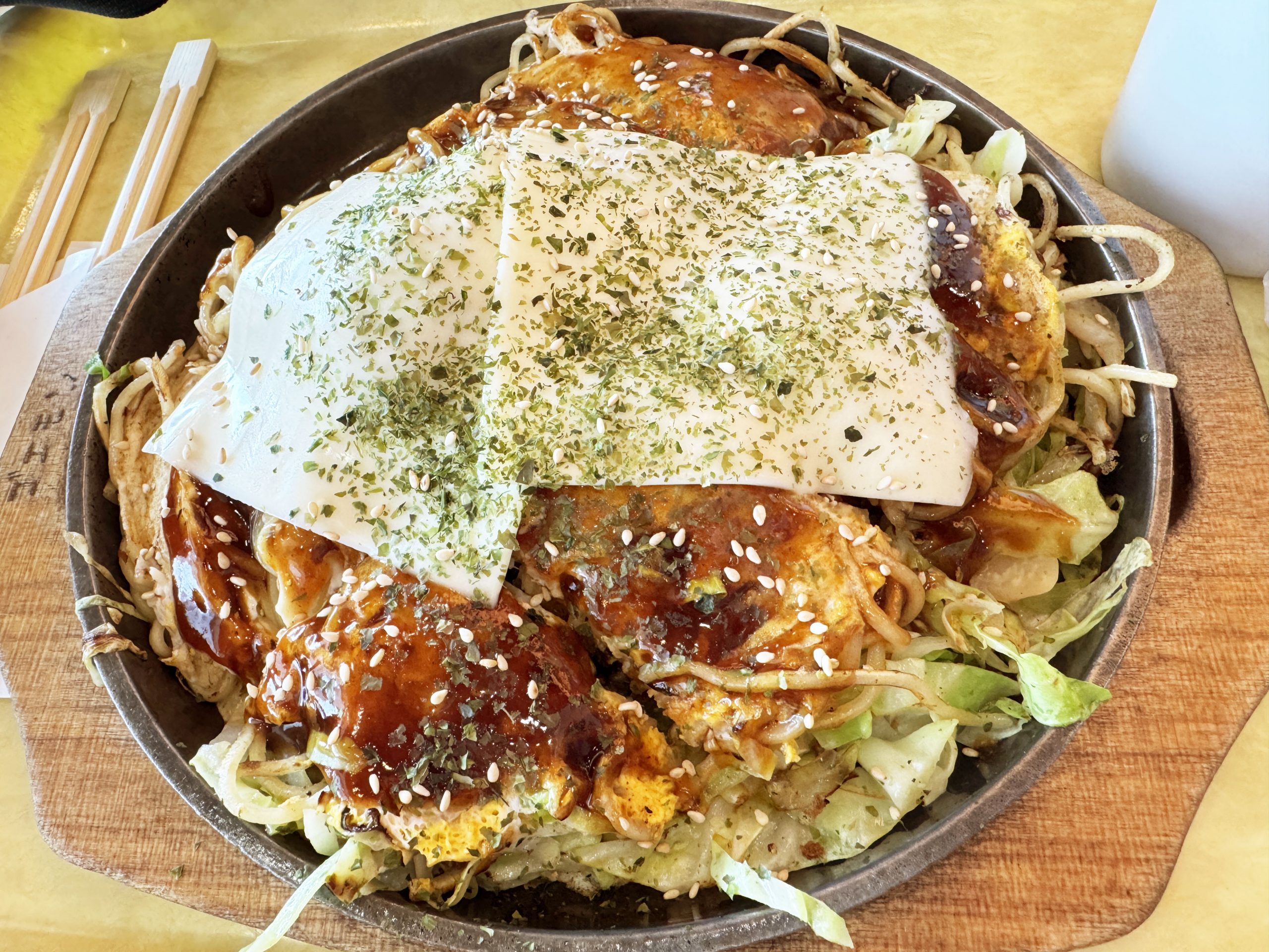 広島人に聞きたいのだけどお好み焼きは「みっちゃん」と「五エ門」どっちが好きなんですか