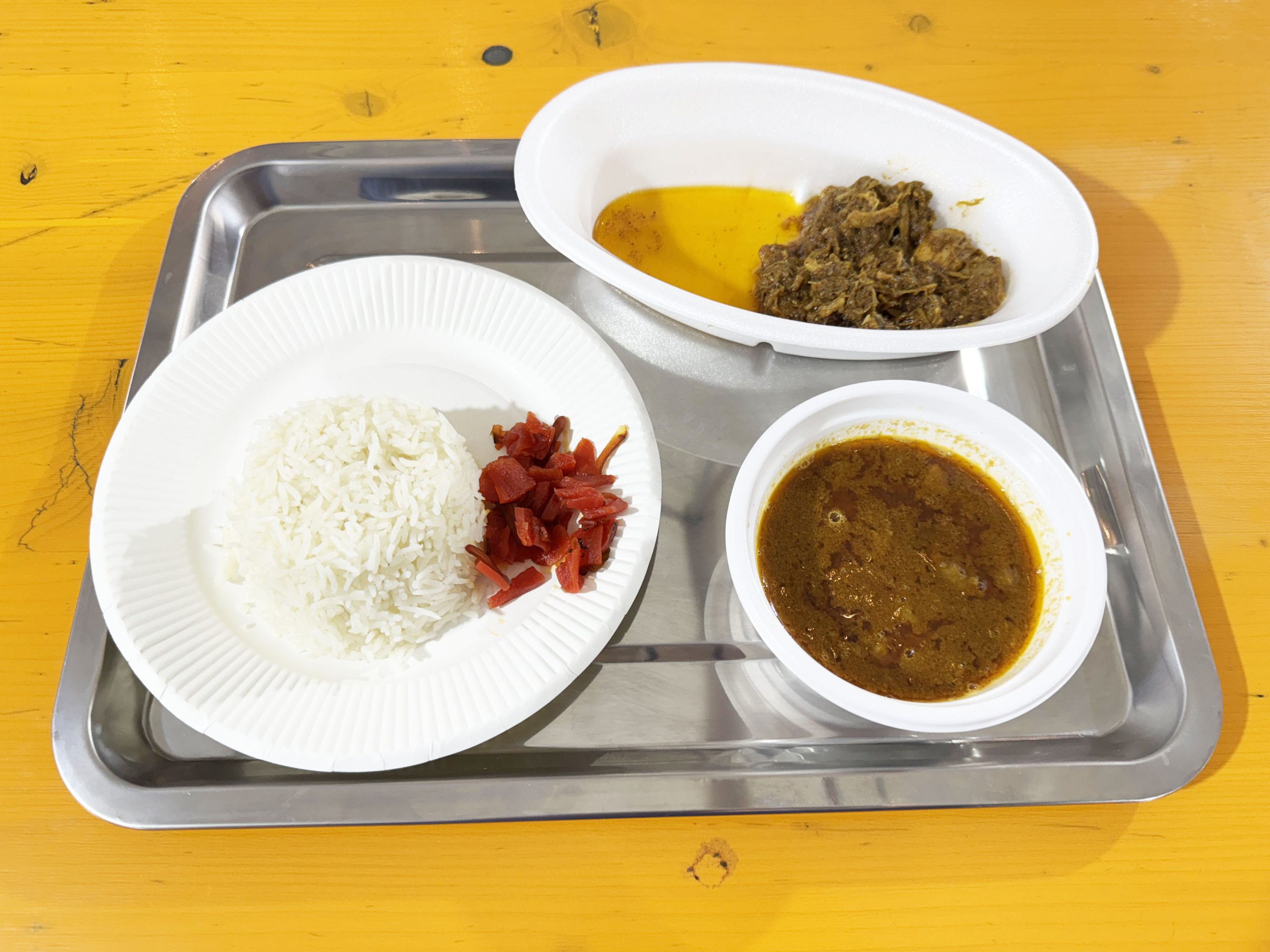 【東京カレー万博】うずとかみなり with waccaの出汁カレーと無水チキンに感動