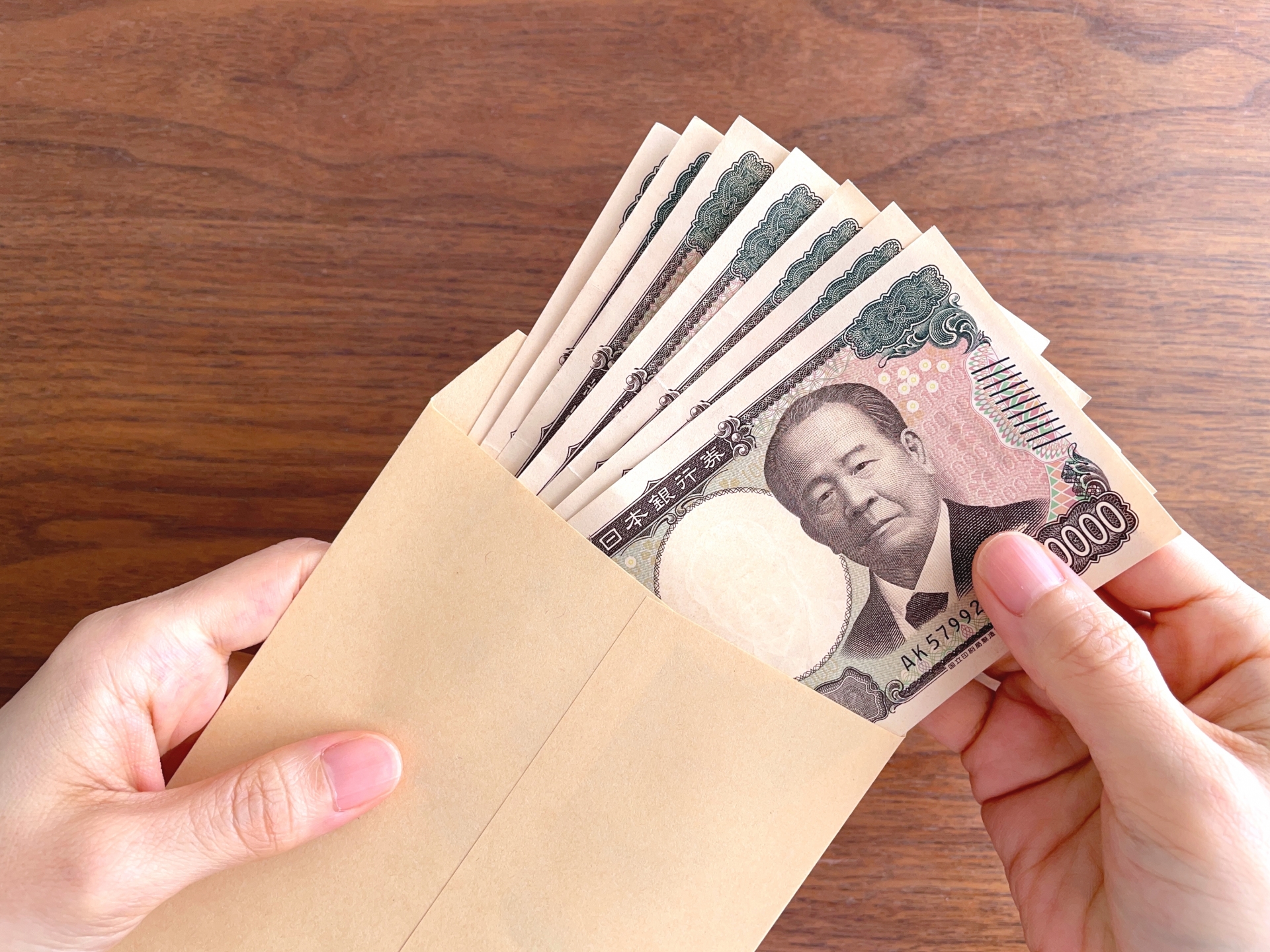 日本人は生命保険に加入する必要はない / ネット上で賛同の声「必要なら共済で十分」