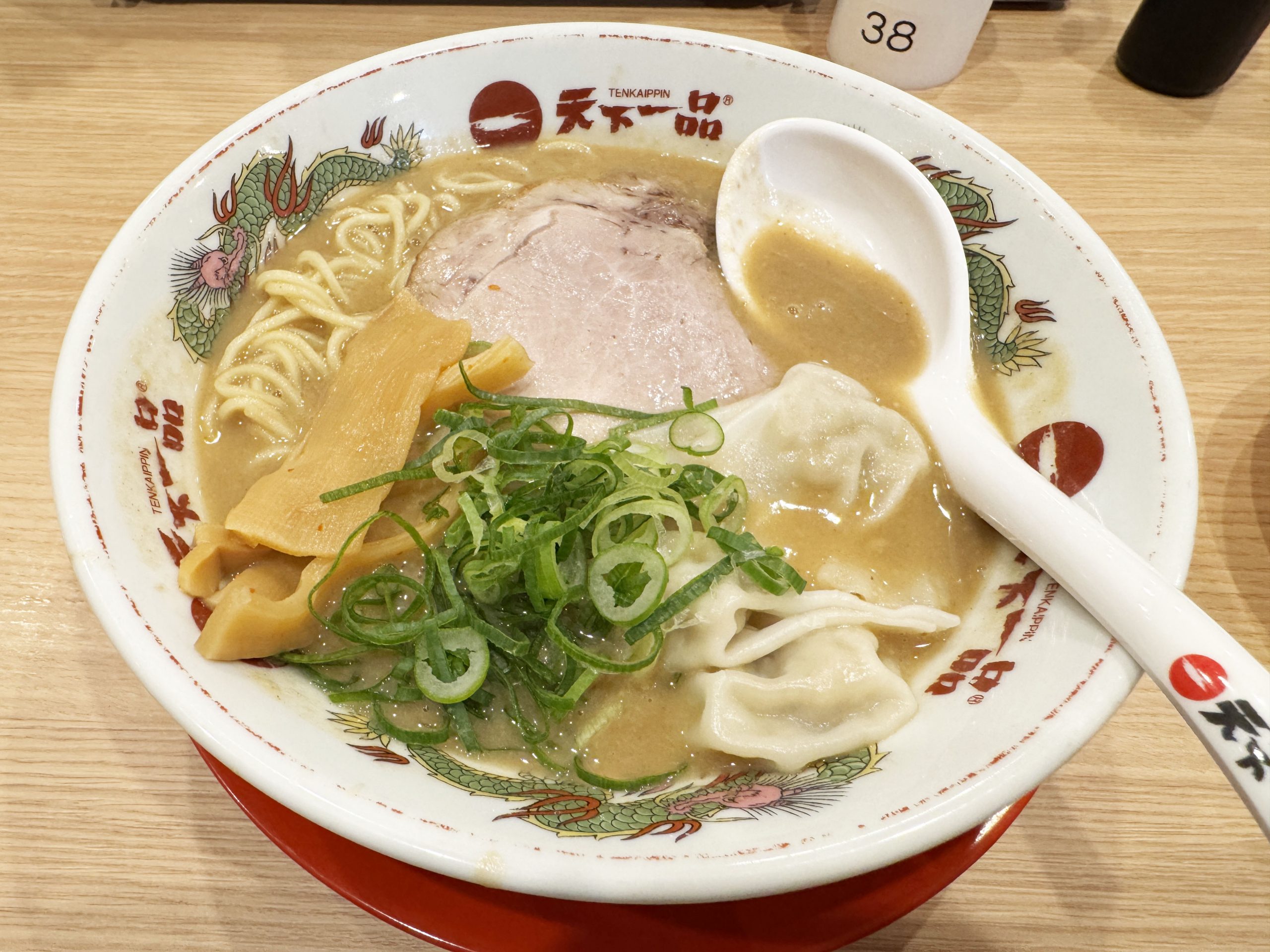 天下一品のラーメンを超おいしく食べるための「あまり知られてない裏技」