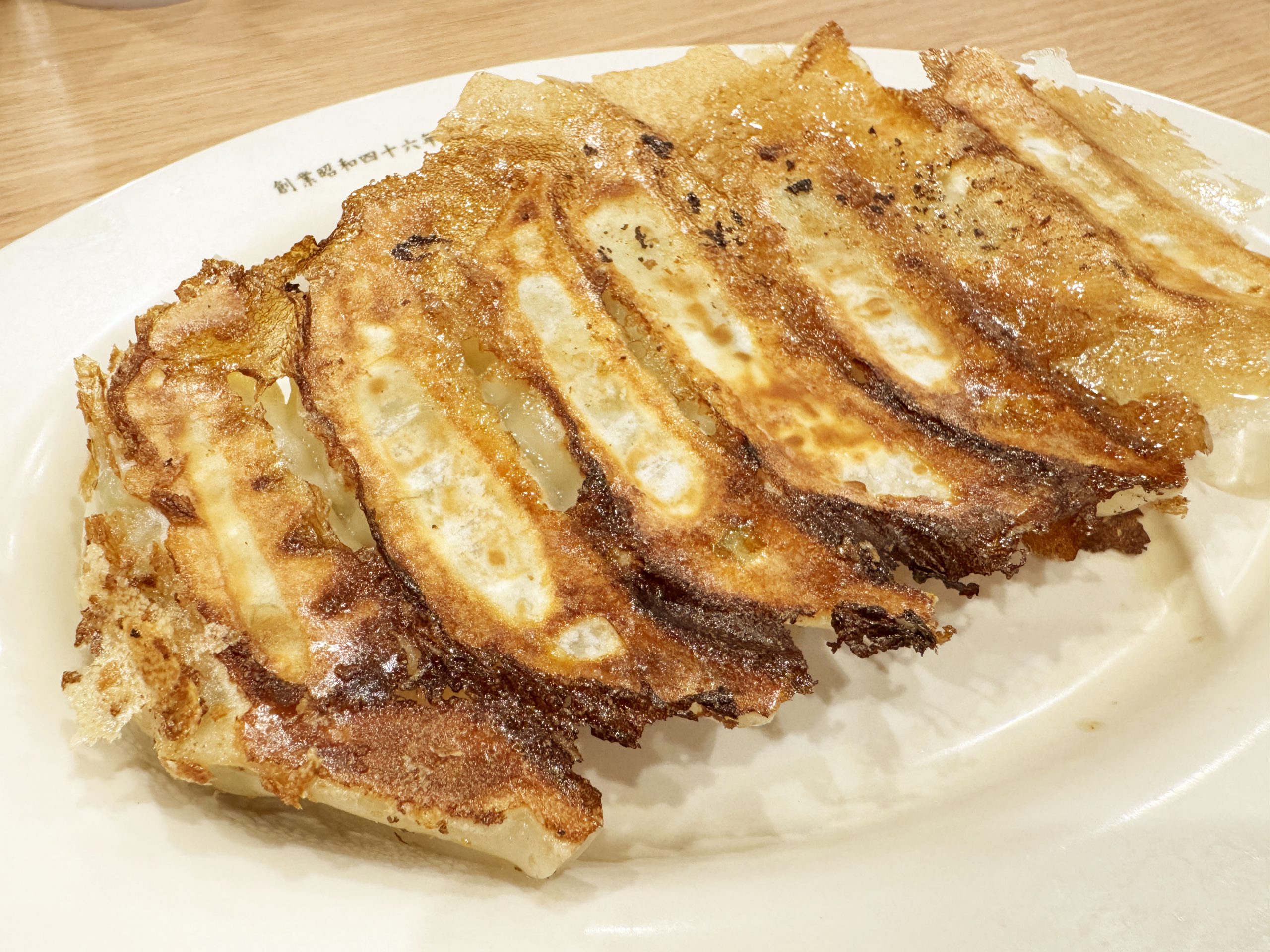 ラーメン屋・天下一品の餃子を究極的にウマく食べる方法が発見された件