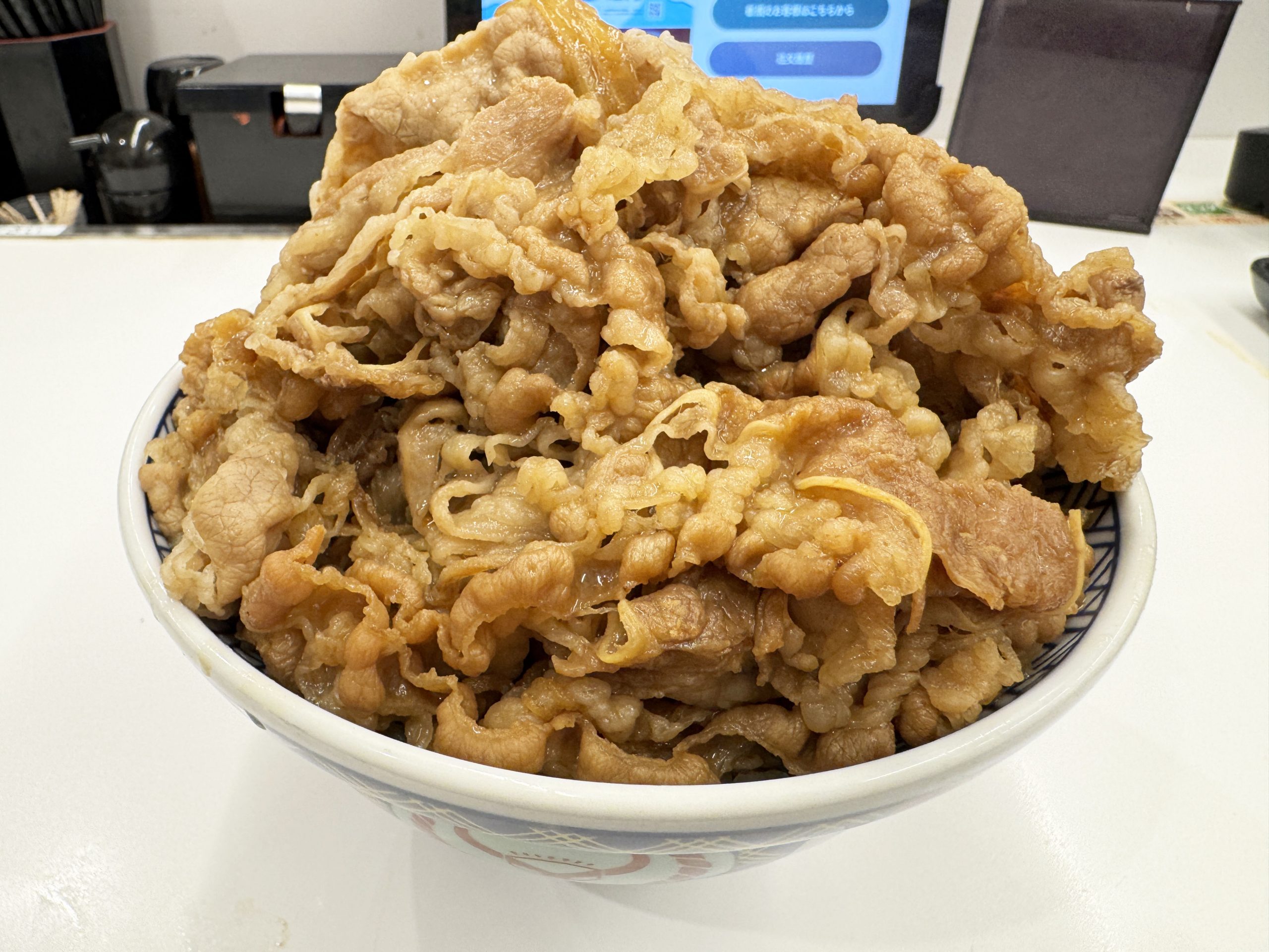 吉野家のメッチャ美味しいのに「知ってる人が超少ない裏メニュー的料理」について