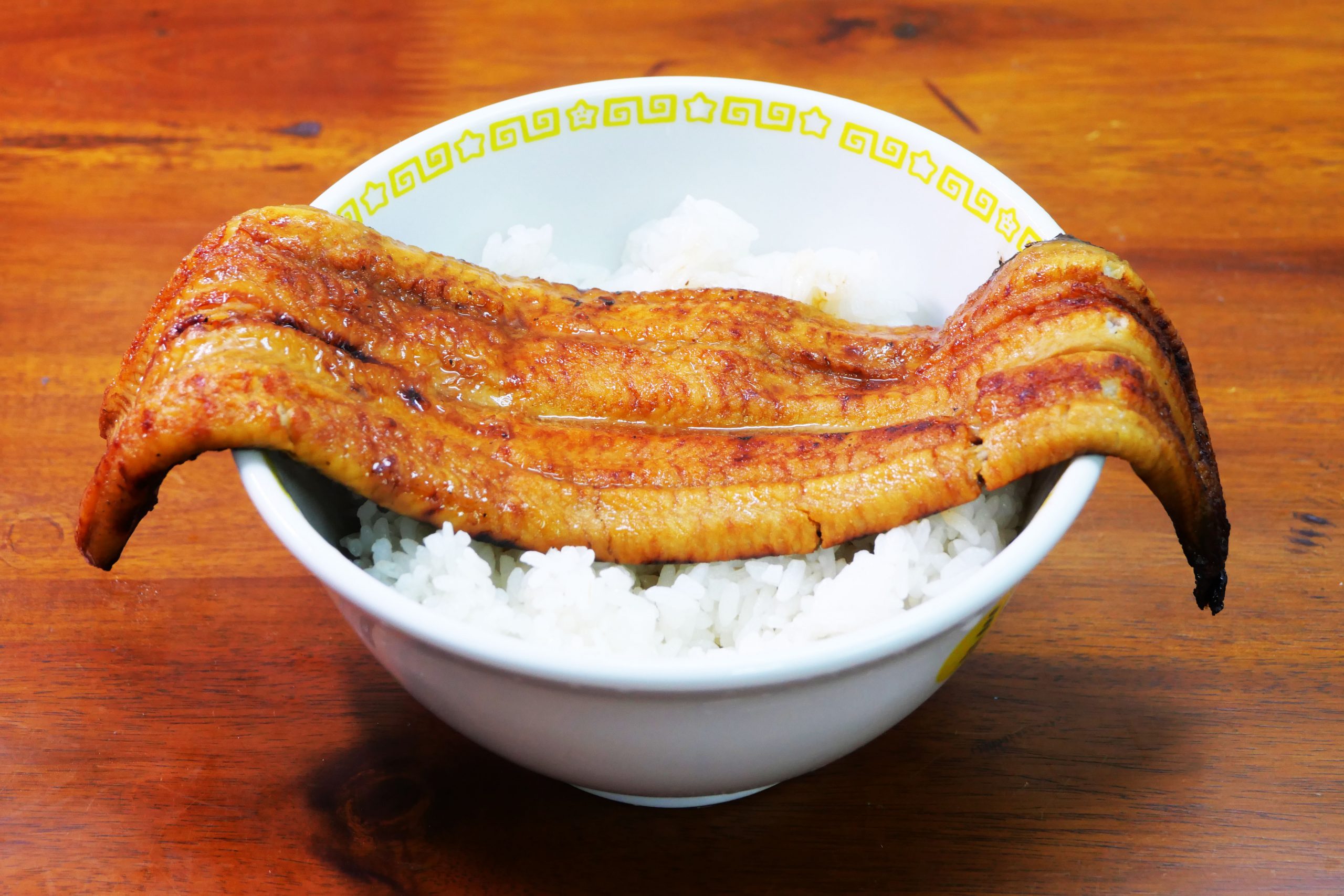 静岡人は「静岡うなぎ漁業協同組合中遠加工場」のうなぎが食べられて羨ましい