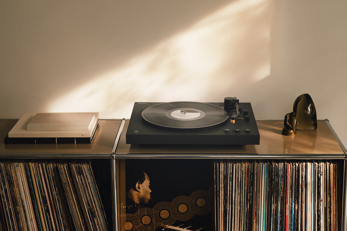 「レコードを楽しむ体験そのものを豊かにする」ステレオレコードプレーヤー ソニーが『PS-LX3BT』『PS-LX5BT』を発売