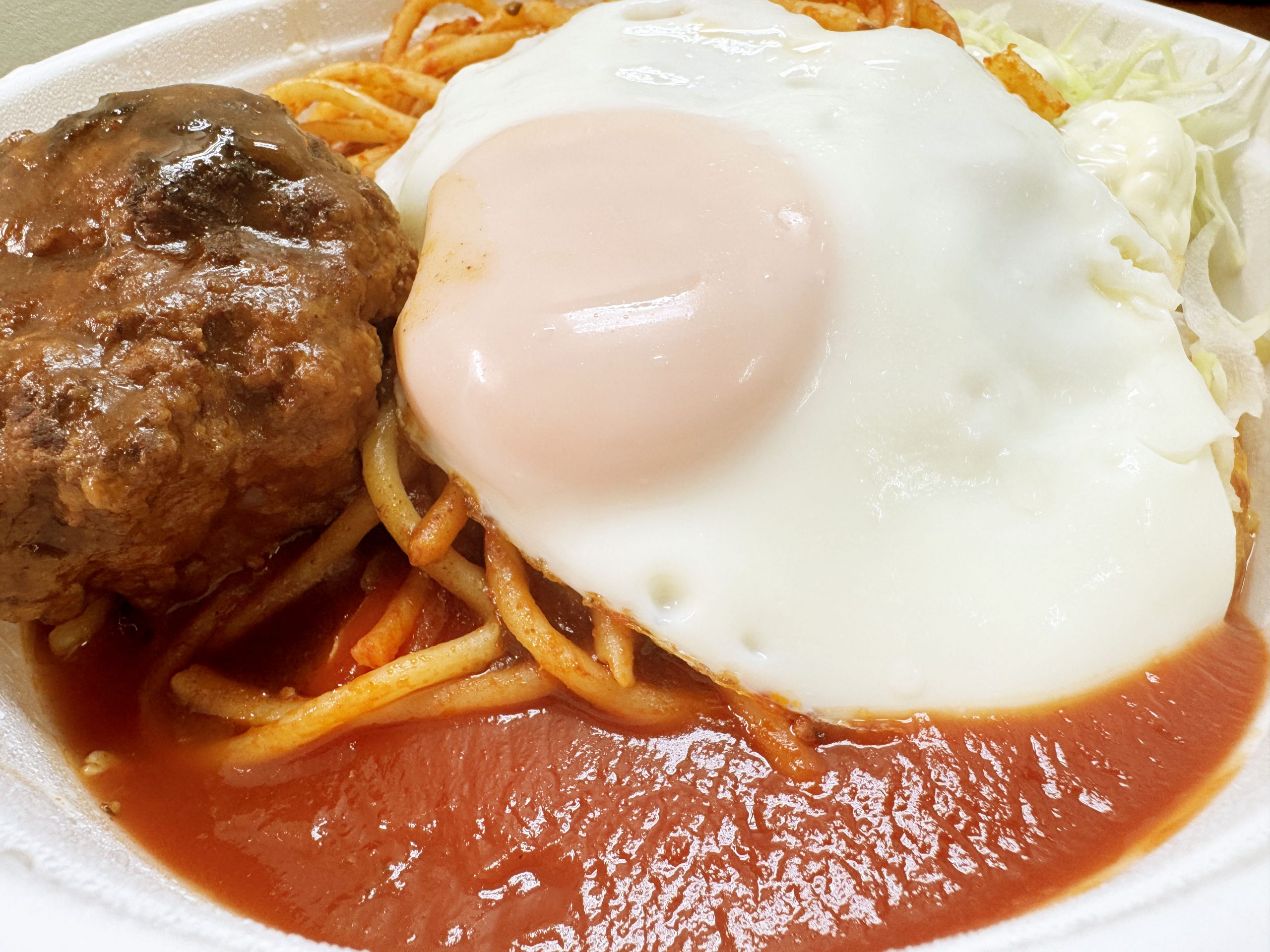 【東京・新橋グルメ】美味すぎてランチも夜も大行列の洋食屋「むさしや」は長時間並ばずテイクアウトが大正解