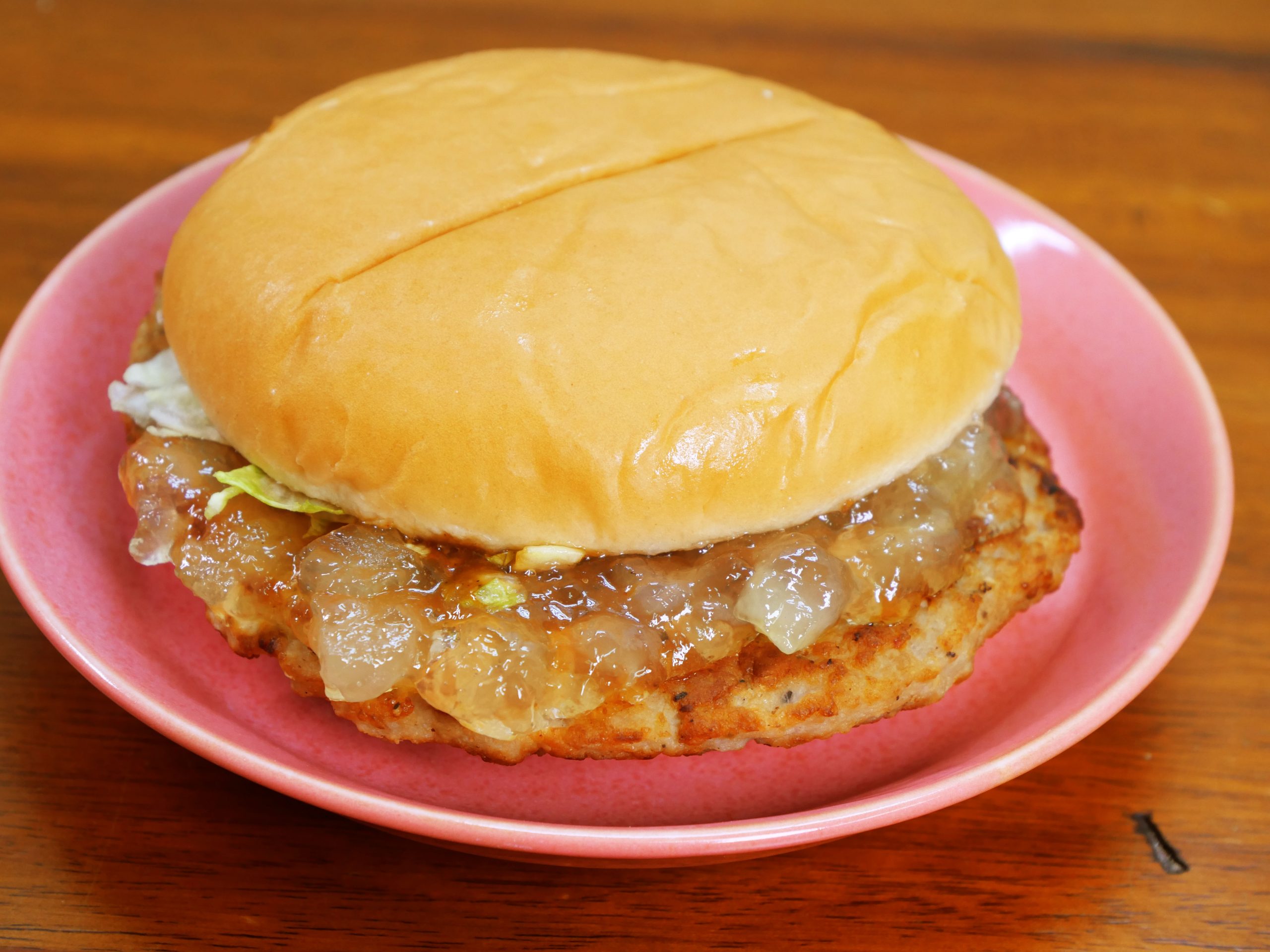 料理人・鳥羽周作シェフの「マクドナルドのマックポークをもっと美味しく食べる方法」が大絶賛→ うまいうますぎる