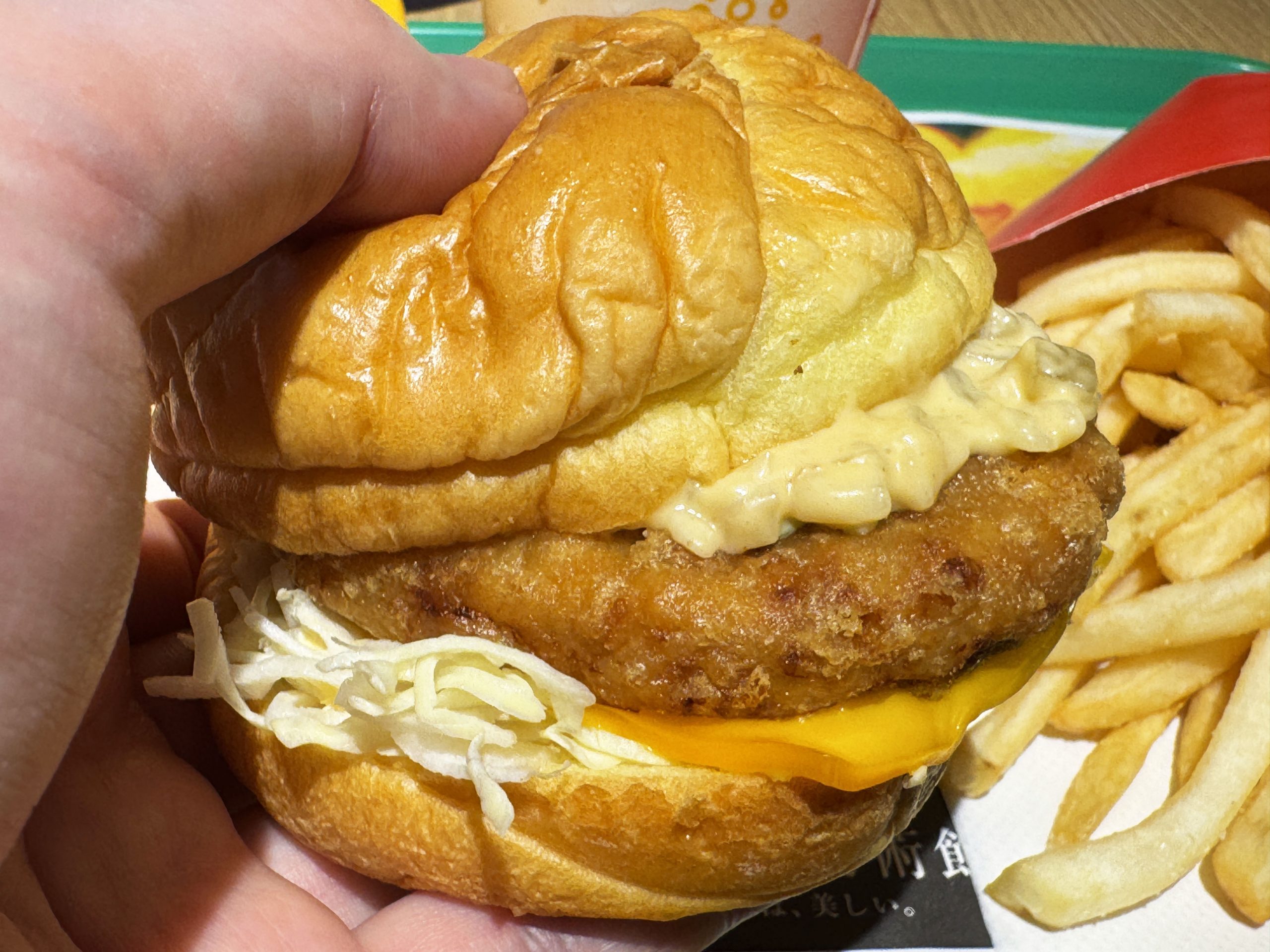 【裏メニュー】マクドナルドのチキンタツタはビッグマック味にして食べるとゲキウマ確定