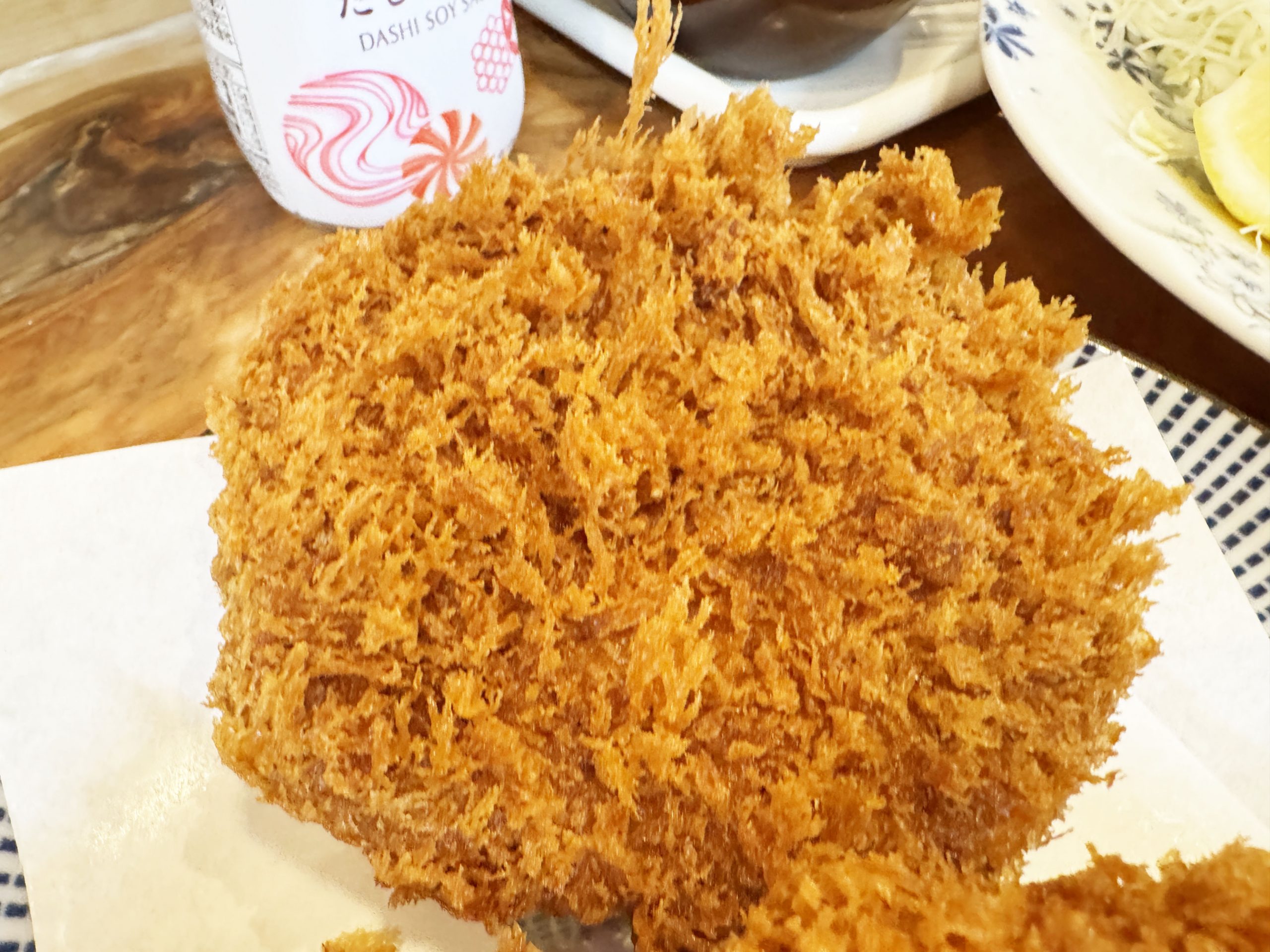 日本一ウマイとんかつ屋「吉平」のジャンボメンチカツを食べた結果→ メンチも日本一だった件