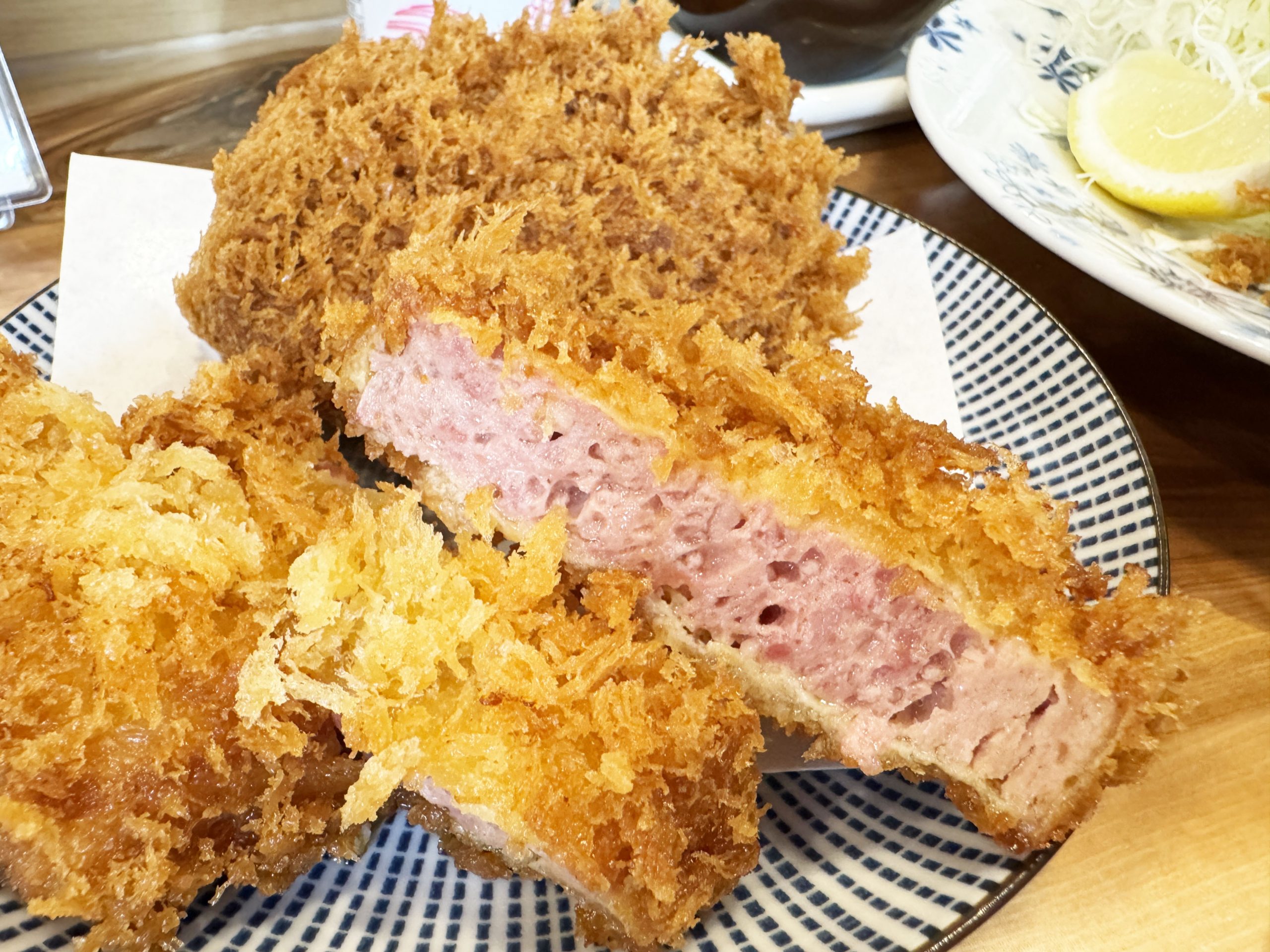 日本一ウマイとんかつ屋「吉平」のハムカツがあまりにも絶品すぎる件→ 今まで食べたことがないウマさ